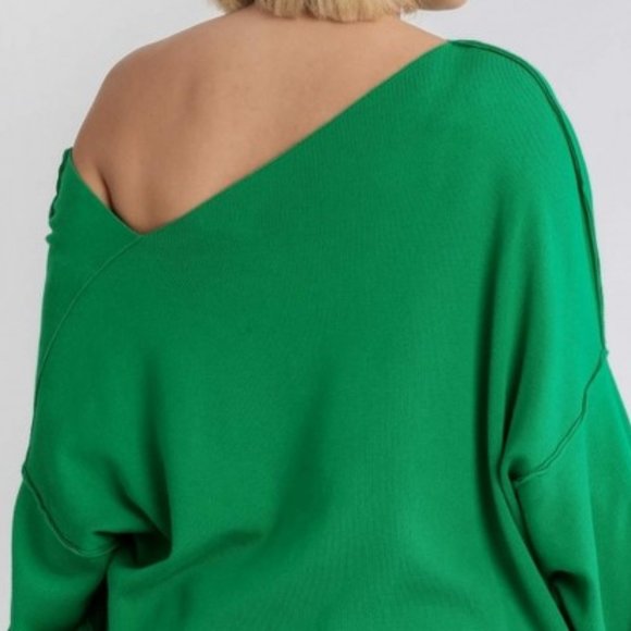 Kelly Green Plus Size Dolman Sleeve Sweater - Picture 2 of 6